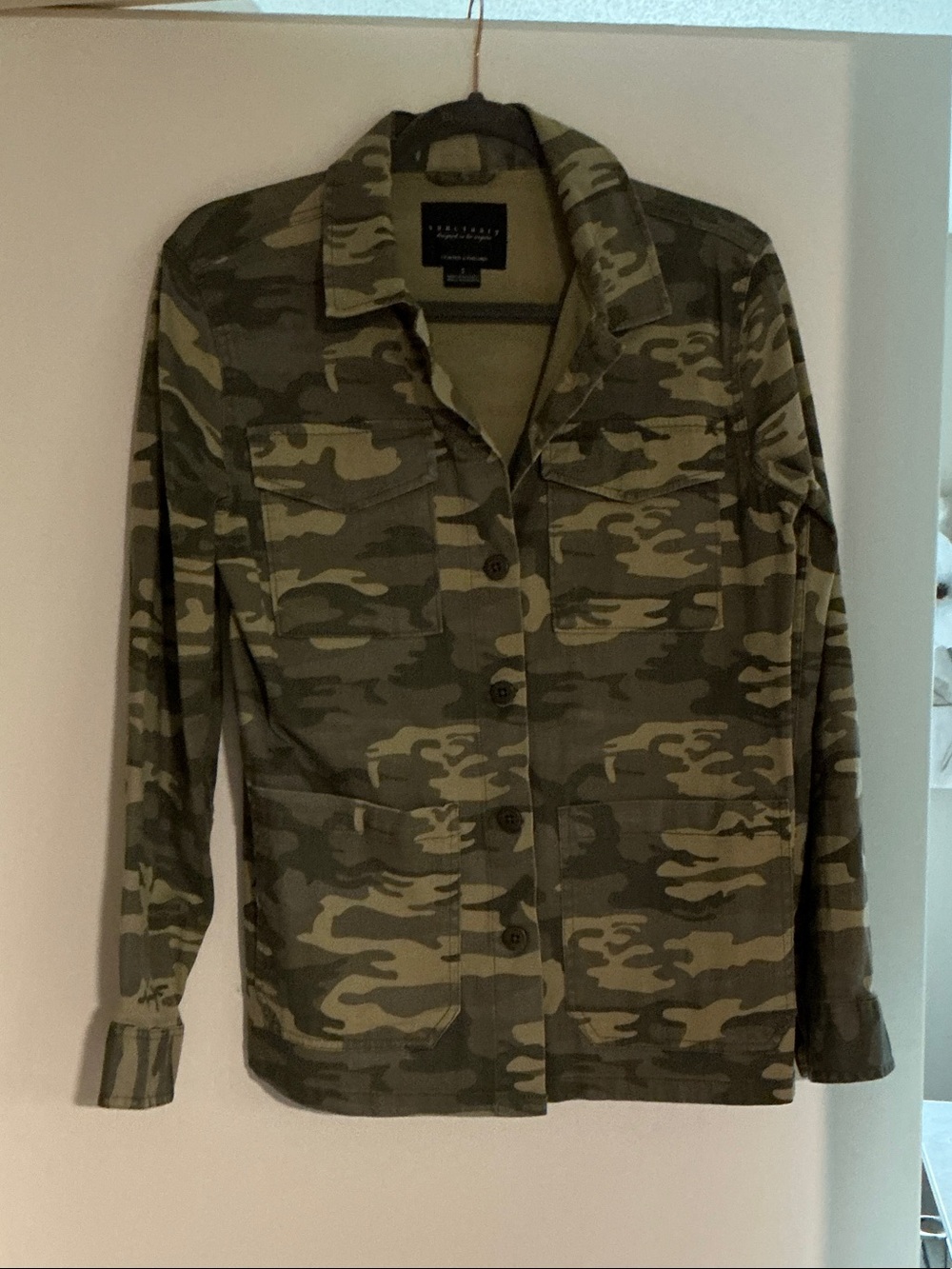 Sanctuary Women's Camo Utility Jacket in Olive Green